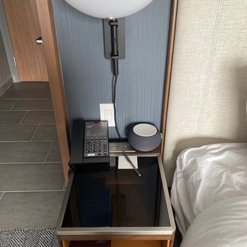 Courtyard by Marriott Lansing Downtown - Hotels Near Me - Lansing, Michigan