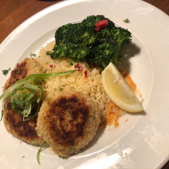 Big Fish Grill - Crab Cakes with Rice & Broccoli - Seafood Near Me - Woodinville, Washington