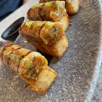 Catch NYC - Crunchy Rice Cakes - Asian Fusion Near Me - New York, New York
