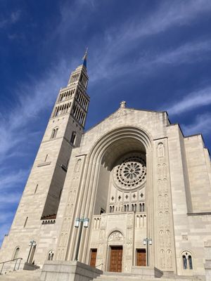 Basilica of the National Shrine of the Immaculate Conception by null