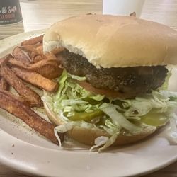 Knott’s Cajun Kitchen - Cajun blaze burger with sweet potato fries