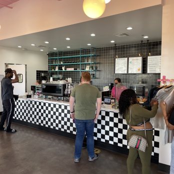 Dig it Coffee - Order at the counter - Coffee & Tea Near Me - Las Vegas, Nevada
