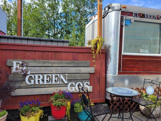 El Green-Go's by null