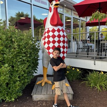 Red Rooster Drive-In - Burgers Near Me - Brewster, New York