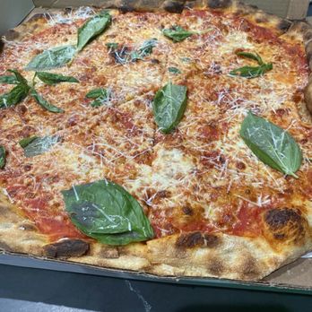 Taglio Pizza - Taglio New York style pie - Pizza Near Me - Mineola, New York Taglio Pizza - Taglio New York style pie - Pizza Near Me - Mineola, New York