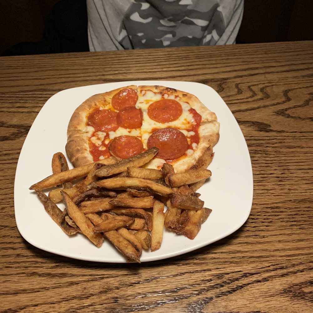 Stanley's Tavern - Kid's pizza - American Near Me - Wilmington, Delaware Stanley's Tavern - Kid's pizza - American Near Me - Wilmington, Delaware