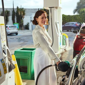 bp - Gas Stations Near Me - Burlington, Illinois