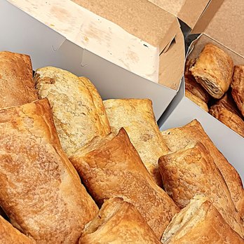 La Bakerie - Bakeries Near Me - Lauderhill, Florida La Bakerie - Bakeries Near Me - Lauderhill, Florida