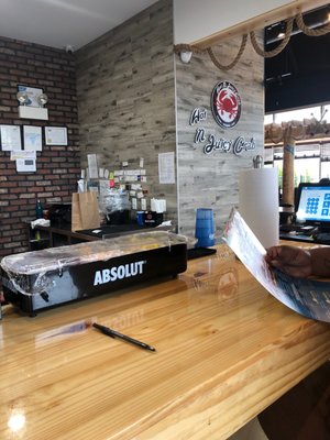 The Saucy Crab by null