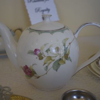 Lovey's Tea Shoppe - British Near Me - Pacifica, California