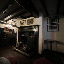 Red Lion - Cosy pub