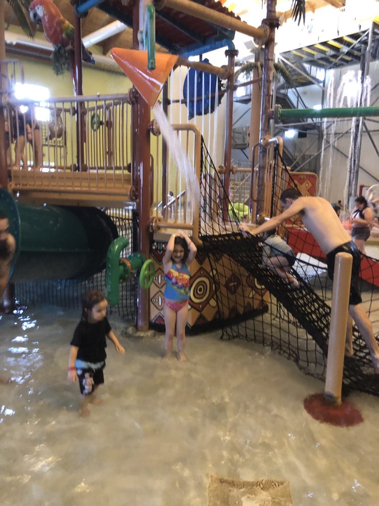 Surfari Joe's, Watervliet Roadtrippers