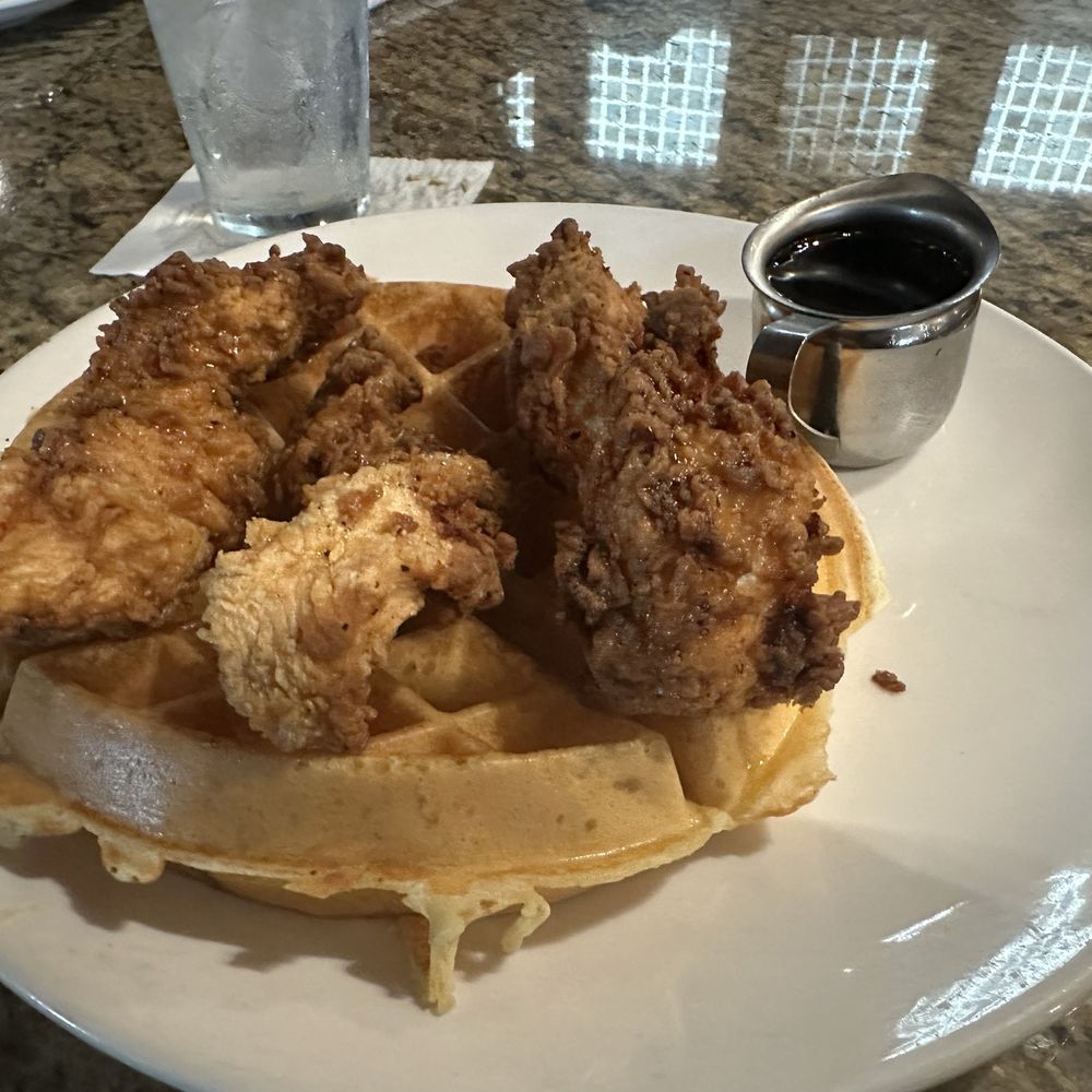 Baker's Crust - Chicken and waffles - Breakfast & Brunch Near Me - Chesapeake, Virginia