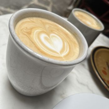 Fourth Wall - Coffee & Tea Near Me - New Orleans, Louisiana