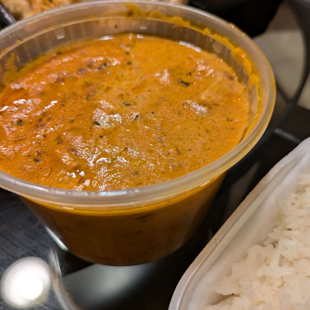 Curries and Momos - Butter chicken - Food Trucks Near Me - Pflugerville, Texas