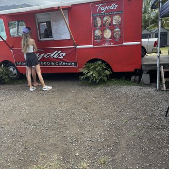 Trydis  BBQ - Food Trucks Near Me - Honolulu, Hawaii