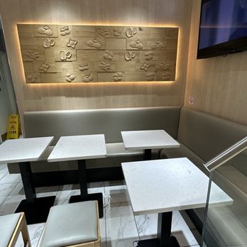 Meet Fresh - Desserts Near Me - London, XGL Meet Fresh - Desserts Near Me - London, XGL