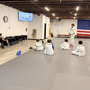 925 Jiu Jitsu  - It is important to focus on both physical training and mental training. - Brazilian Jiu-jitsu Near Me - Martinez, California