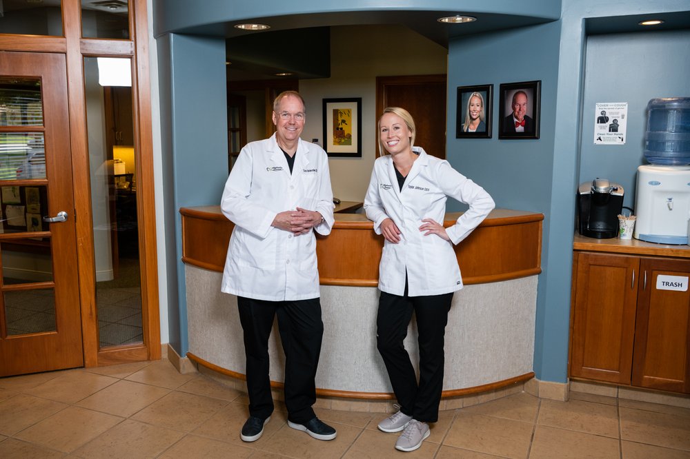 UNIVERSITY AVE DENTAL Updated September 2024 16 Photos 10155