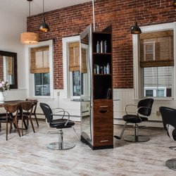 Sereni Salon & Spa - 2nd floor salon