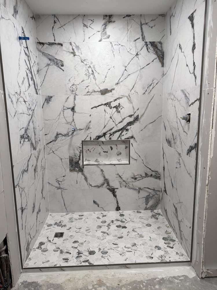 Slide of Carmen & Elianas General Construction