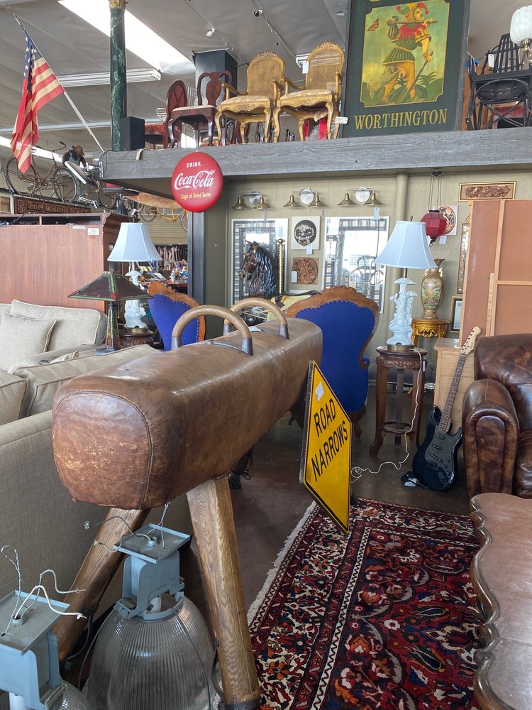 A TO Z MART 36 Photos & 37 Reviews Antiques 12734 Whittier Blvd