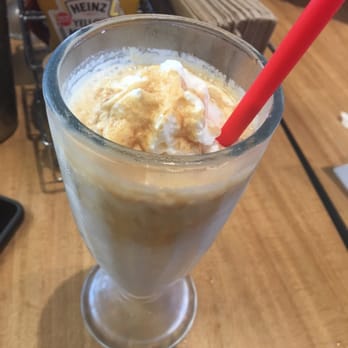 Smashburger - Salted caramel shake - Burgers Near Me - White Plains, New York Smashburger - Salted caramel shake - Burgers Near Me - White Plains, New York