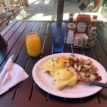 Sunrise Cafe - Classic eggs Benedict. - Breakfast & Brunch Near Me - Auburn, California