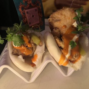 Ladybird - Buffalo Maitake Bun - Vegan Near Me - New York, New York Ladybird - Buffalo Maitake Bun - Vegan Near Me - New York, New York