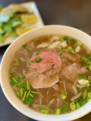 Pho Hong Phat by null