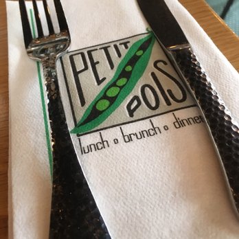 Petit Pois - Table set up - French Near Me - Charlottesville, Virginia Petit Pois - Table set up - French Near Me - Charlottesville, Virginia