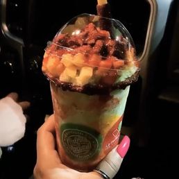Mangonada. B O M B .