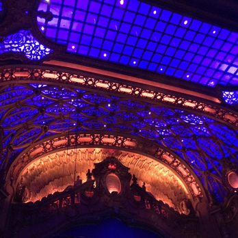 Brooklyn Paramount Theater - Music Venues Near Me - Brooklyn, New York