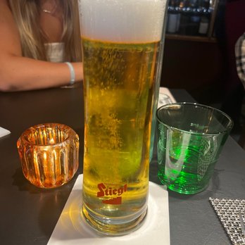 The Ritz-Carlton, Vienna - Enjoying a great beer in the lobby bar. - Hotels Near Me - Vienna, 9