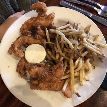 Blackthorn Pub - Pubs Near Me - Holly, Michigan