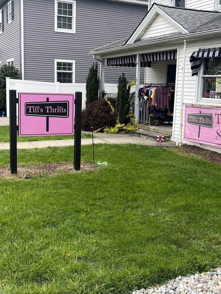 TIFF’S THRIFTS Updated September 2024 26 N Main St, Manasquan, New Jersey Thrift Stores