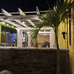 Raja Indian Cuisine & Bar - Open Bar area