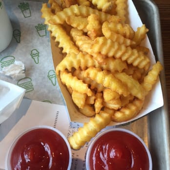 Shake Shack Buckhead - Burgers Near Me - Atlanta, Georgia Shake Shack Buckhead - Burgers Near Me - Atlanta, Georgia