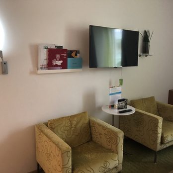 Avalon - Room 36 /floor 5 - Breakfast & Brunch Near Me - Göteborg, O