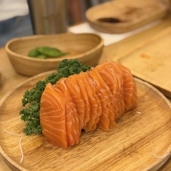 Akino - 10pc Salmon Sashimi (~$17) - Sushi Bars Near Me - Flushing, New York