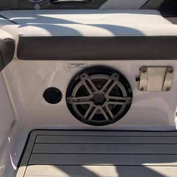 Custom Car Stereo - 10" JL Audio Subwoofer - Car Stereo Installation Near Me - Charleston, South Carolina