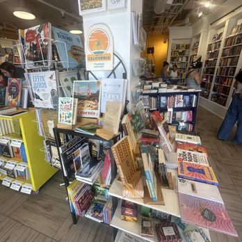 Camino Books - Inside - Bookstores Near Me - Del Mar, California Camino Books - Inside - Bookstores Near Me - Del Mar, California