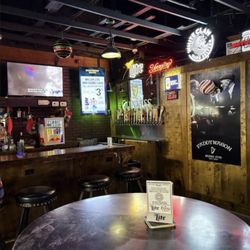 PaddyWagon Irish Pub