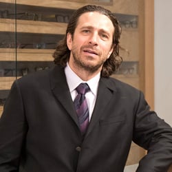 Natan Dorfman, OD is an optometrist treating patients in New York, NY and the surrounding area.