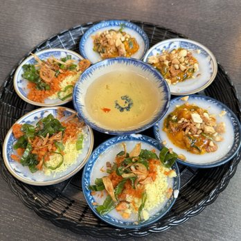 Pho Auntie 7 - Banh bro sampler - Vietnamese Near Me - Castro Valley, California Pho Auntie 7 - Banh bro sampler - Vietnamese Near Me - Castro Valley, California