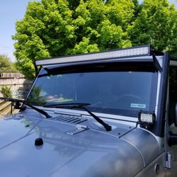 West Willow Auto Glass