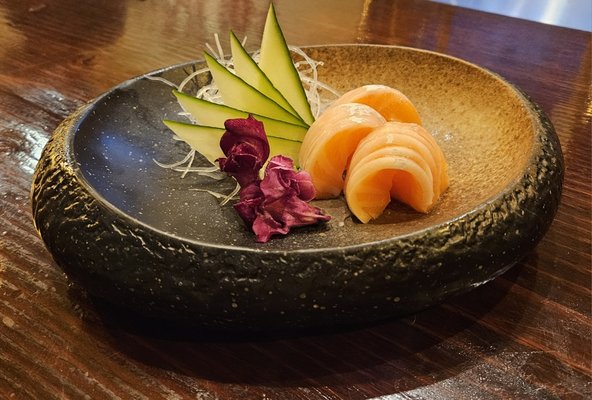 Vinum Japanese Fusion & Bar by null