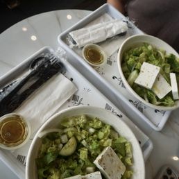Prassini Salad