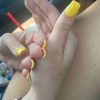 Bloomfield Nails And Spa - gross - Nail Salons Near Me - Rochester Hills, Michigan