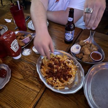 Hattricks - Cheese fries and grouper cheeks - American Near Me - Tampa, Florida Hattricks - Cheese fries and grouper cheeks - American Near Me - Tampa, Florida